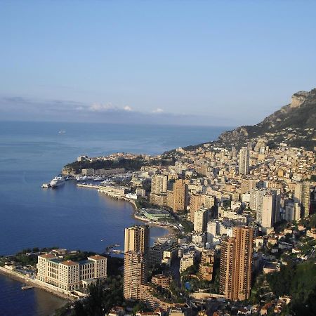 بوزولي Monaco Hilltop Suites المظهر الخارجي الصورة