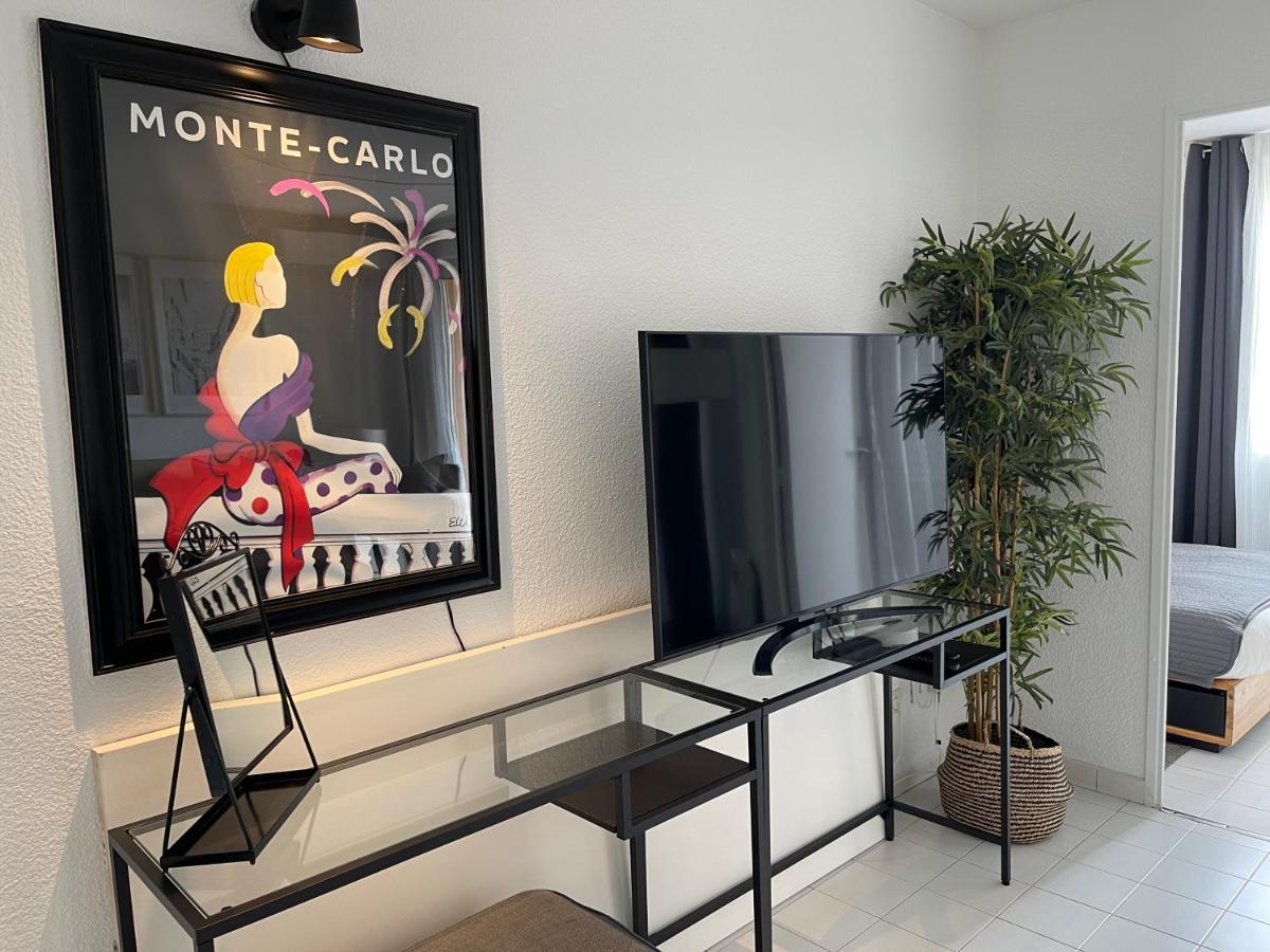بوزولي Monaco Hilltop Suites المظهر الخارجي الصورة