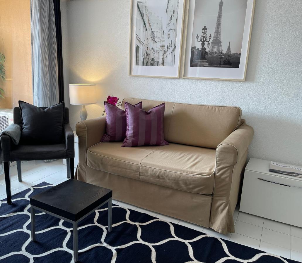 بوزولي Monaco Hilltop Suites المظهر الخارجي الصورة